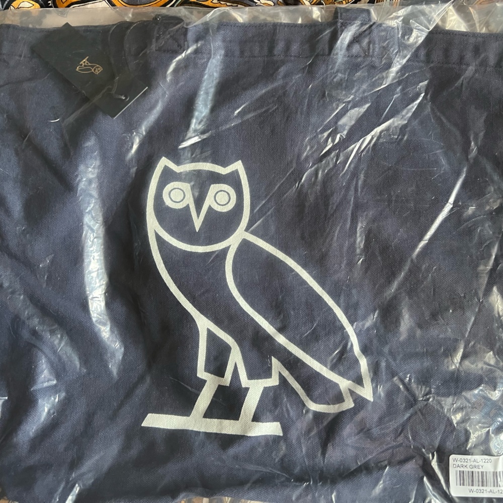OVO TOTE BAG